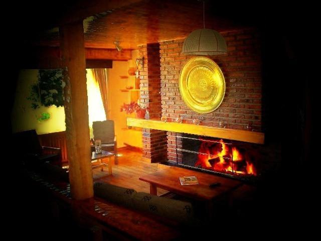 Hosteria Nuevo Pinar San Carlos de Bariloche Bagian luar foto