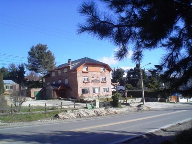 Hosteria Nuevo Pinar San Carlos de Bariloche Bagian luar foto