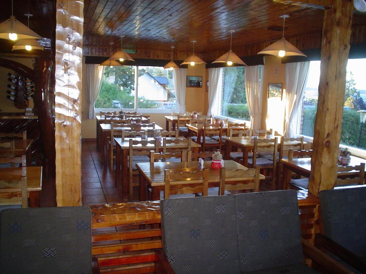 Hosteria Nuevo Pinar San Carlos de Bariloche Bagian luar foto